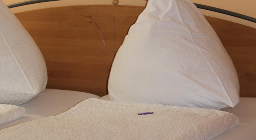 Hotel Werratal บัดโซเดน-อัลเลนดอร์ฟ ห้อง รูปภาพ